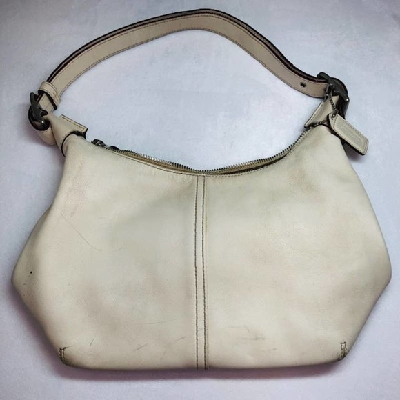 Coach purse cream with red detail - fair condition - Picture 3 of 8